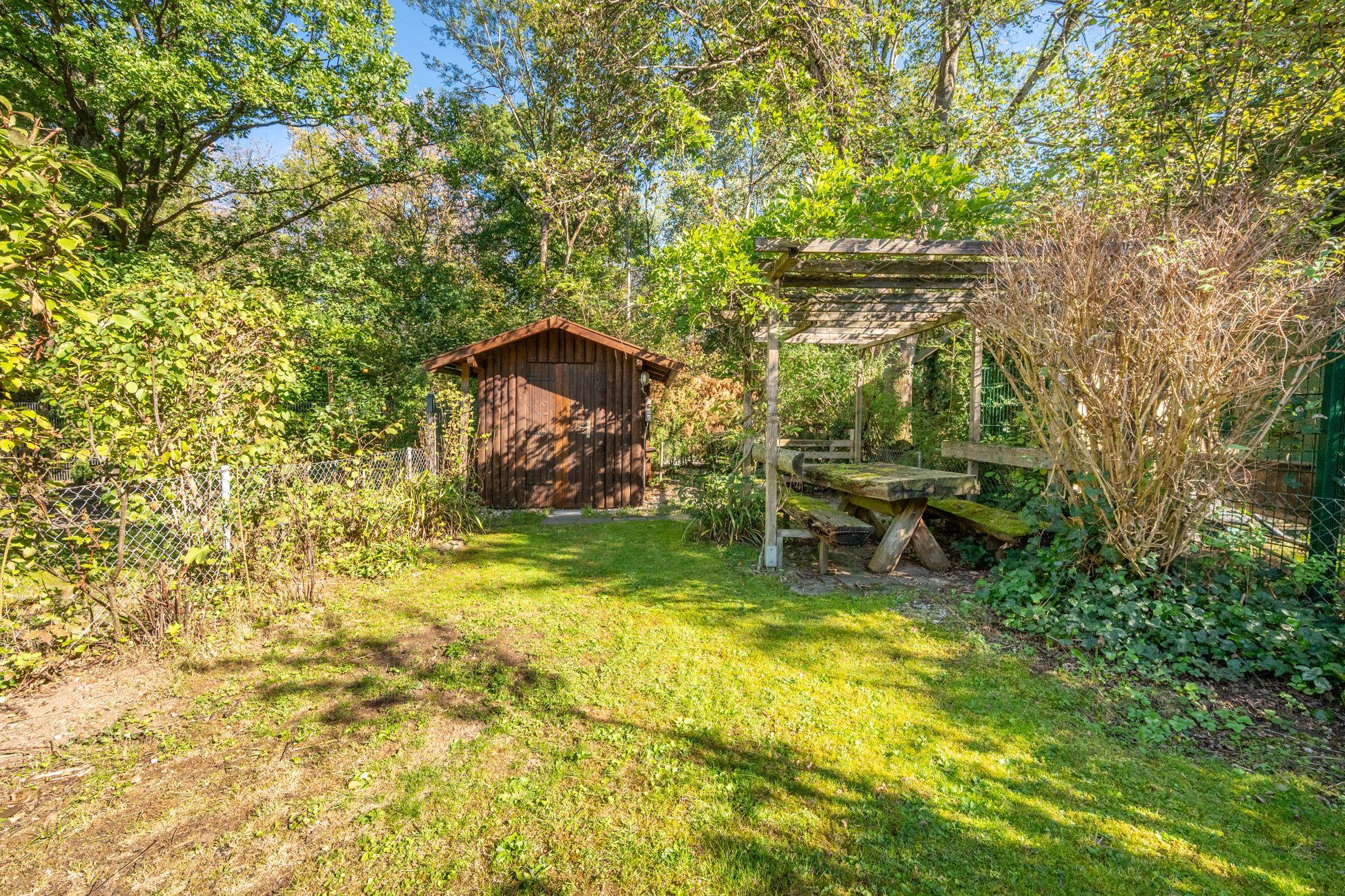 Aigner Immobilien GmbH - Immobilienangebot - 81827 München - Waldtrudering - Reihenmittelhaus - Charmantes Reihenmittelhaus mit großzügigem Garten in Waldtrudering