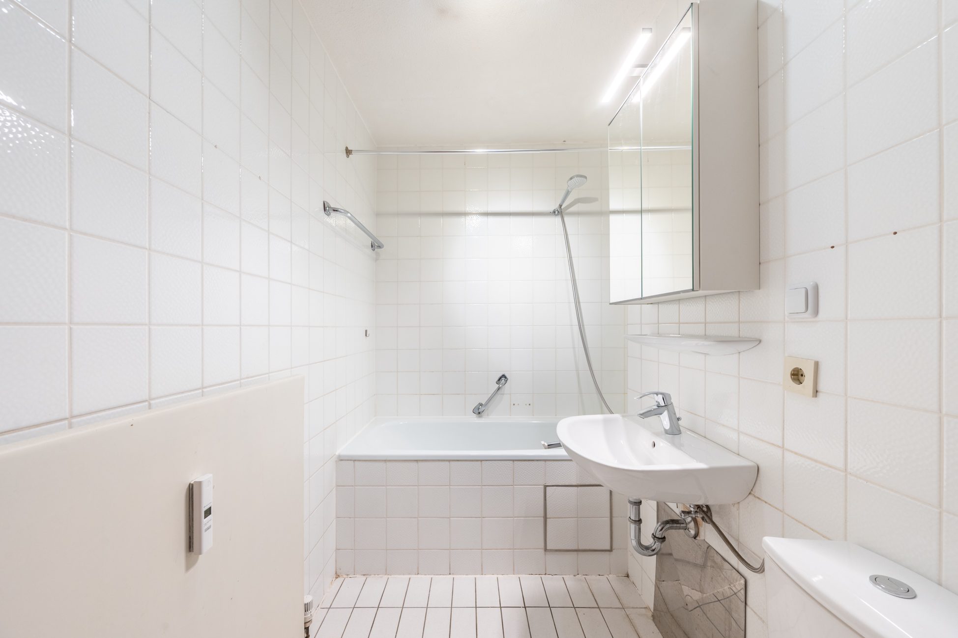 Aigner Immobilien GmbH - Immobilienangebot - 80636 München - Neuhausen - Etagenwohnung - Bezugsfreie 3-Zimmer-Wohnung in Neuhausen mit Balkon und viel Tageslicht