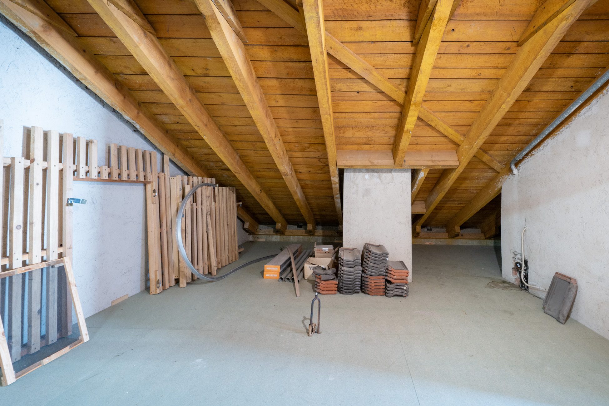 Aigner Immobilien GmbH - Immobilienangebot - 85625 Glonn - Glonn - Doppelhaushälfte - Großzügige Doppelhaushälfte mit zwei separaten Wohnungen und weitläufigem Garten