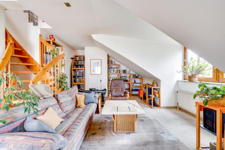 Aigner Immobilien GmbH - Immobilienangebot - 80687 München - Laim - Dachgeschosswohnung - 2-Zimmer-Dachgeschosswohnung mit Galerie und Balkon - zeitnah bezugsfrei