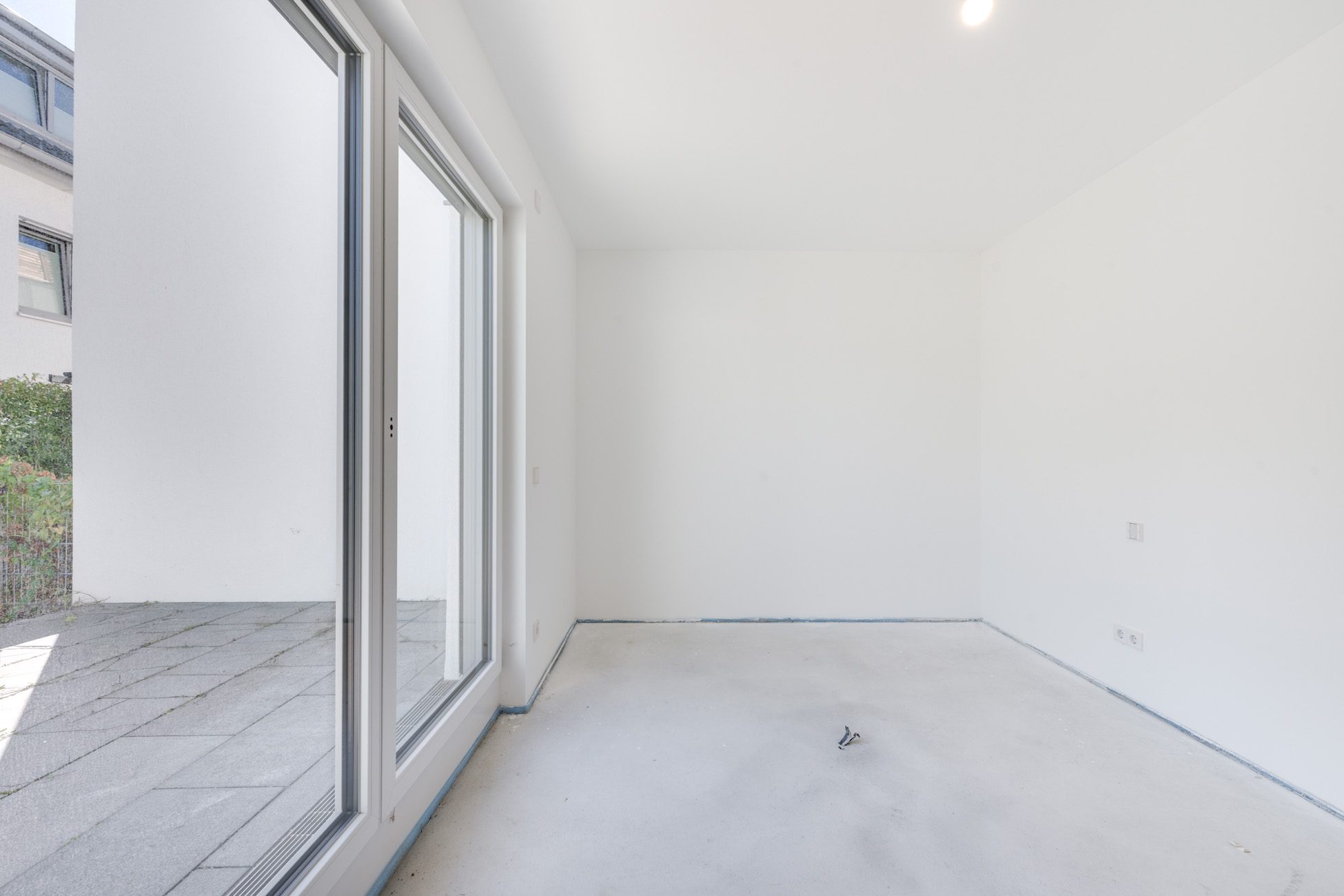 Aigner Immobilien GmbH - Immobilienangebot - 81929 München - Bogenhausen - Erdgeschosswohnung - Neubau 2-Zimmer-Wohnung mit 2 Terrassen und ca. 25 m² Hobbyraum