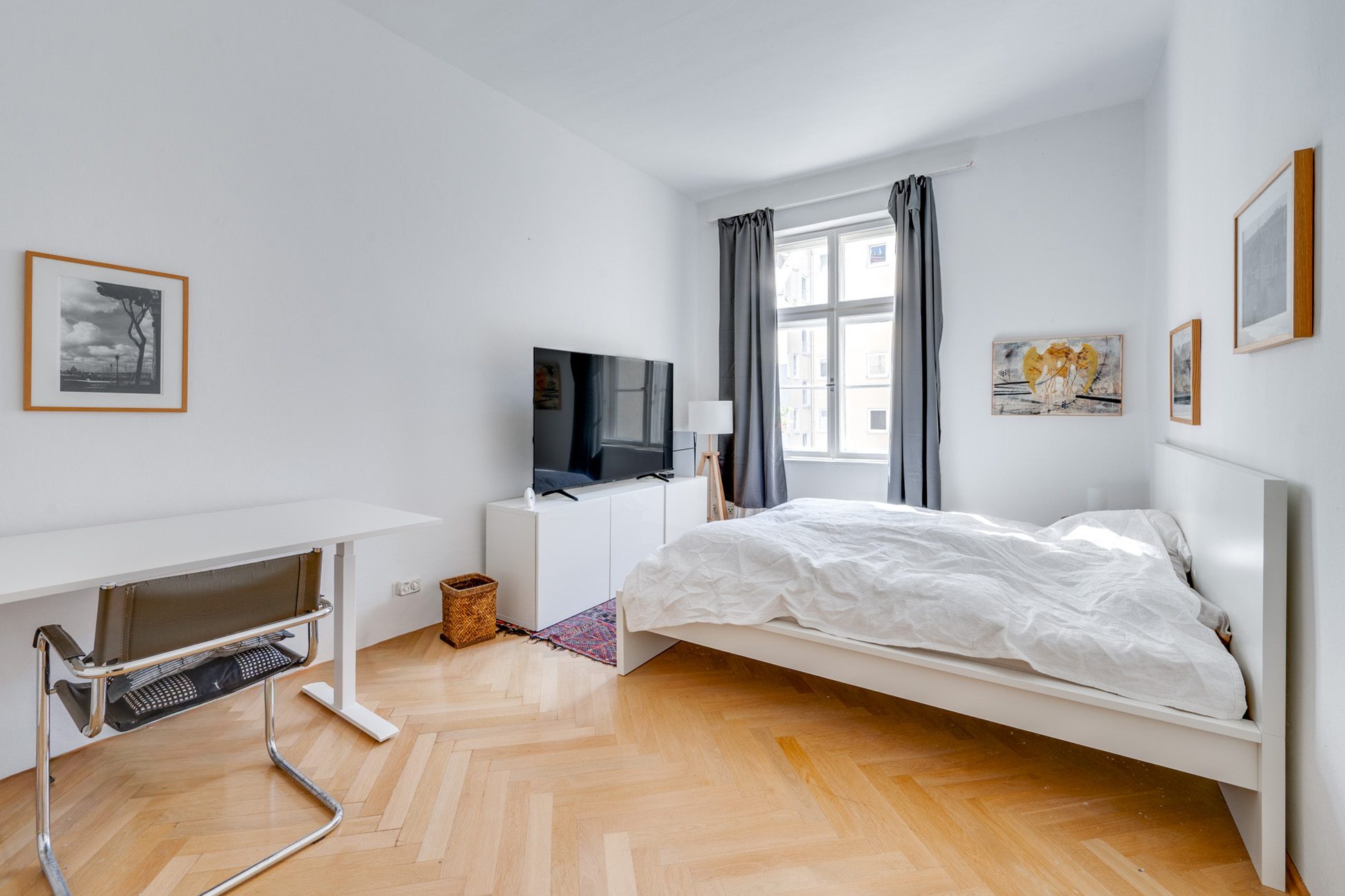 Aigner Immobilien GmbH - Immobilienangebot - 80797 München - Maxvorstadt - Etagenwohnung - Charmante Altbauwohnung in Bestlage Schwabing mit großem Balkon in Innenhoflage