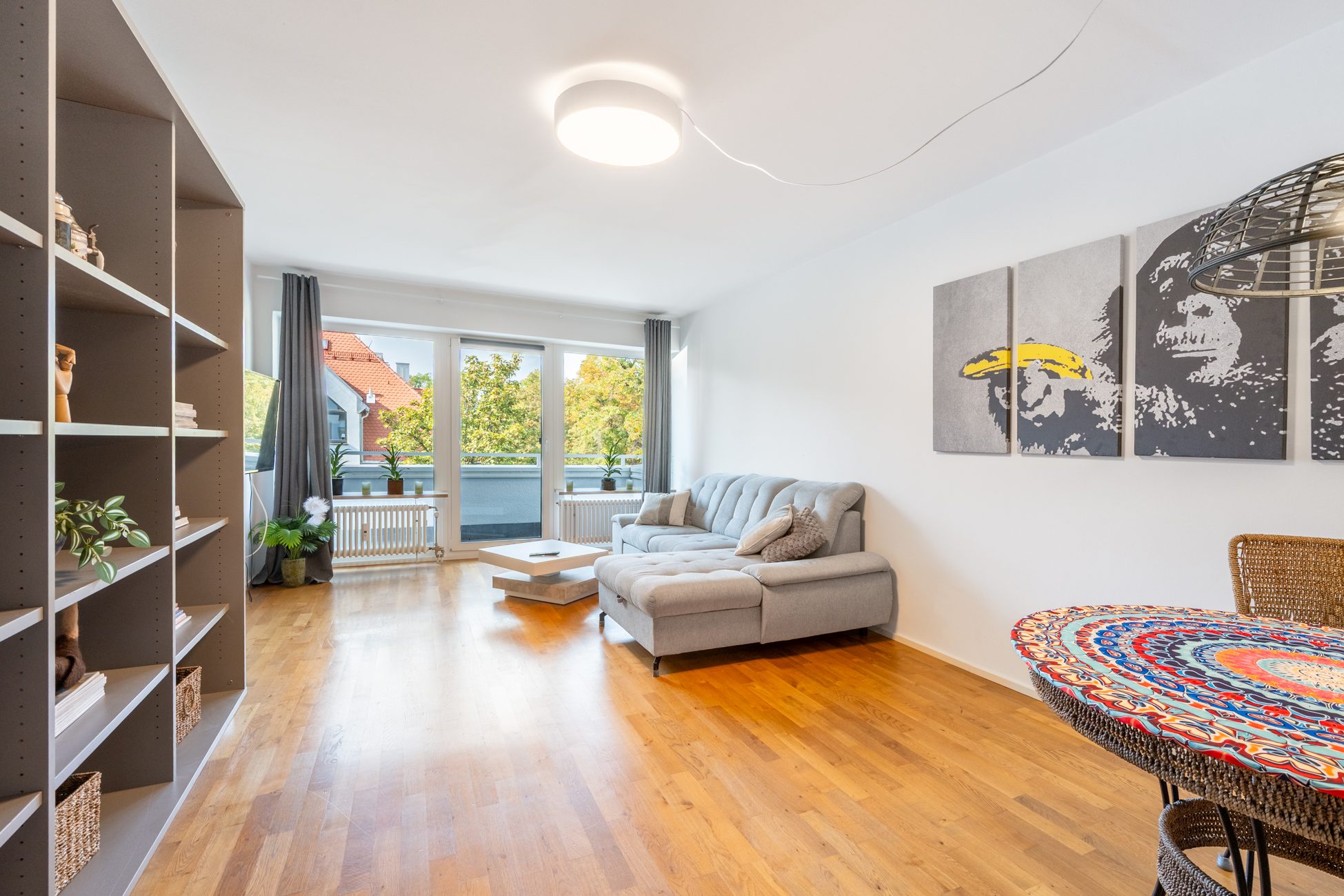 Aigner Immobilien GmbH - Immobilienangebot - 81679 München - Herzogpark - Etagenwohnung - Wohnen im Herzogpark: Großzügige 3-Zimmer-Wohnung mit Westbalkon