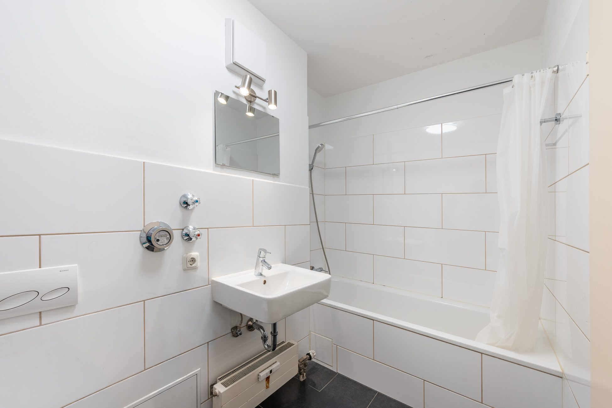 Aigner Immobilien GmbH - Immobilienangebot - 81679 München - Herzogpark - Etagenwohnung - Wohnen im Herzogpark: Großzügige 3-Zimmer-Wohnung mit Westbalkon
