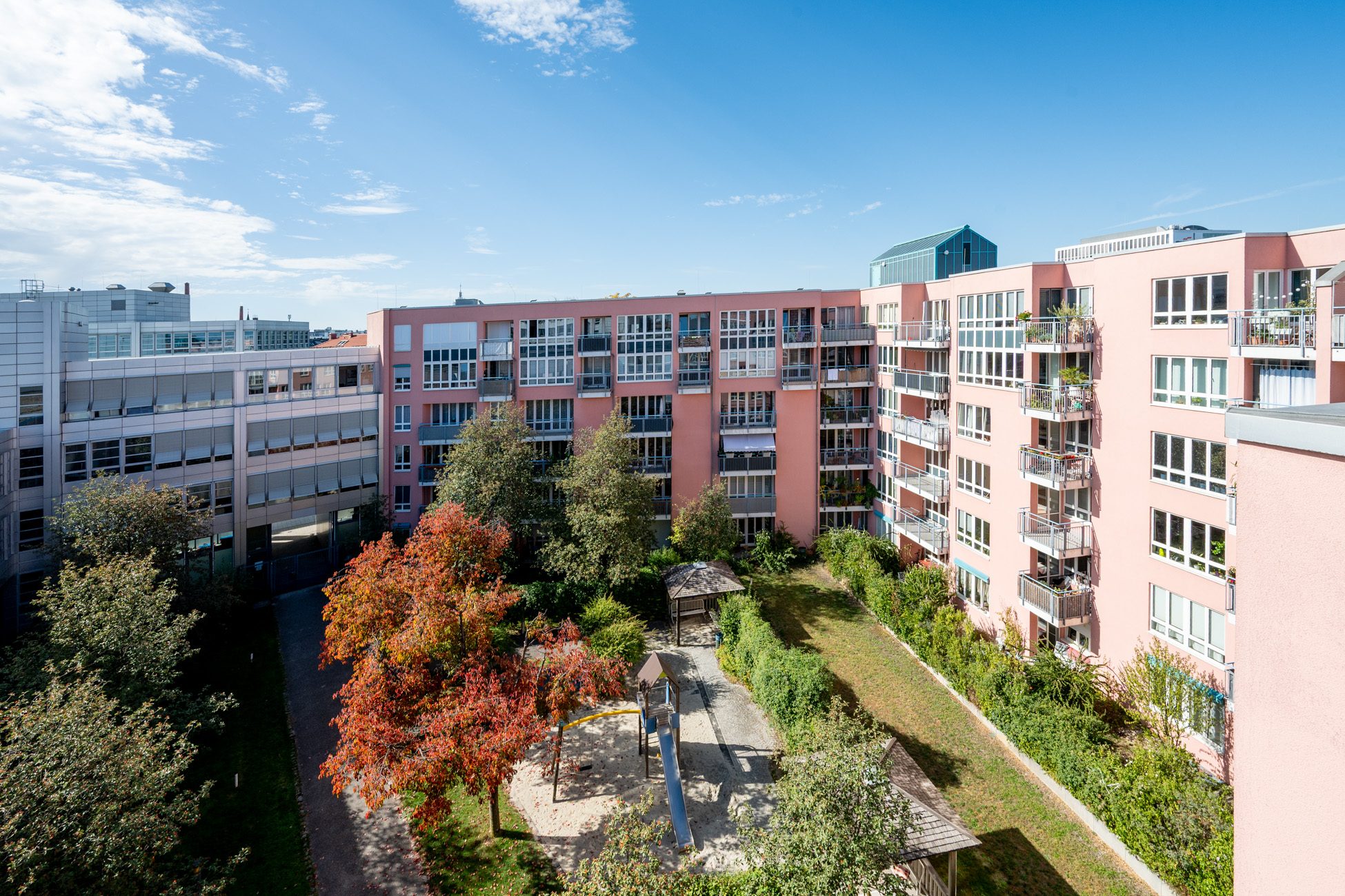 Aigner Immobilien GmbH - Immobilienangebot - 80339 München - Schwanthalerhöhe - Dachgeschosswohnung - Mitten in München, ganz für sich – Penthouse mit großer Terrasse und ruhiger Innenhoflage