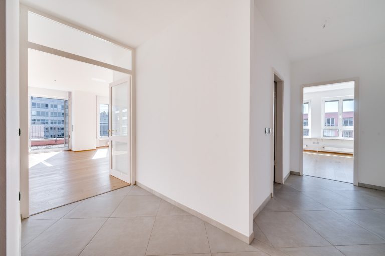 Aigner Immobilien GmbH - Immobilienangebot - 80339 München - Schwanthalerhöhe - Dachgeschosswohnung - Mitten in München, ganz für sich – Penthouse mit großer Terrasse und ruhiger Innenhoflage