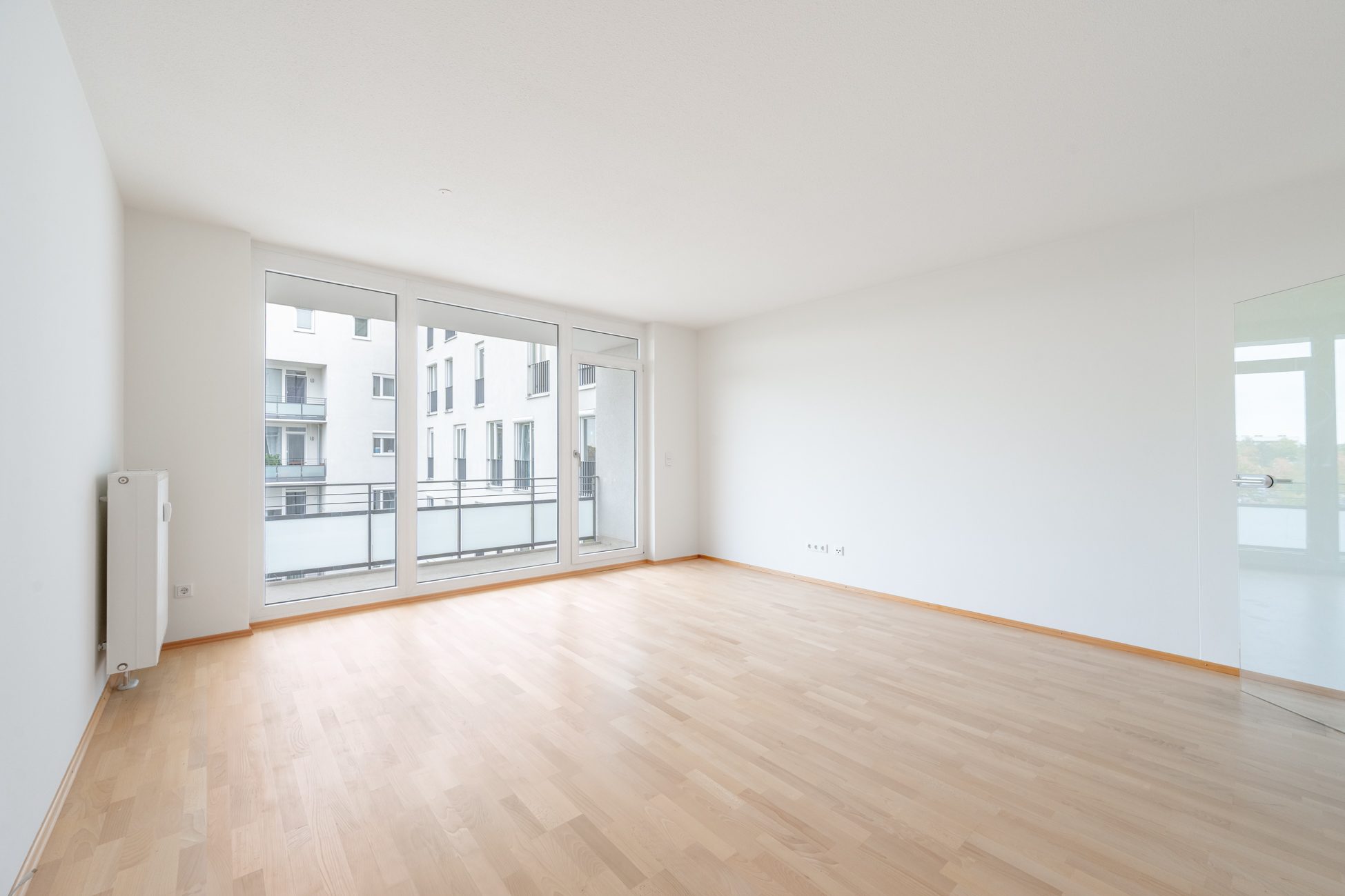 Aigner Immobilien GmbH - Immobilienangebot - 81377 München - Hadern - Etagenwohnung - Selbstbezug oder Kapitalanlage: Renovierte 2 Zimmer Wohnung mit Balkon / Klinikum Großhadern