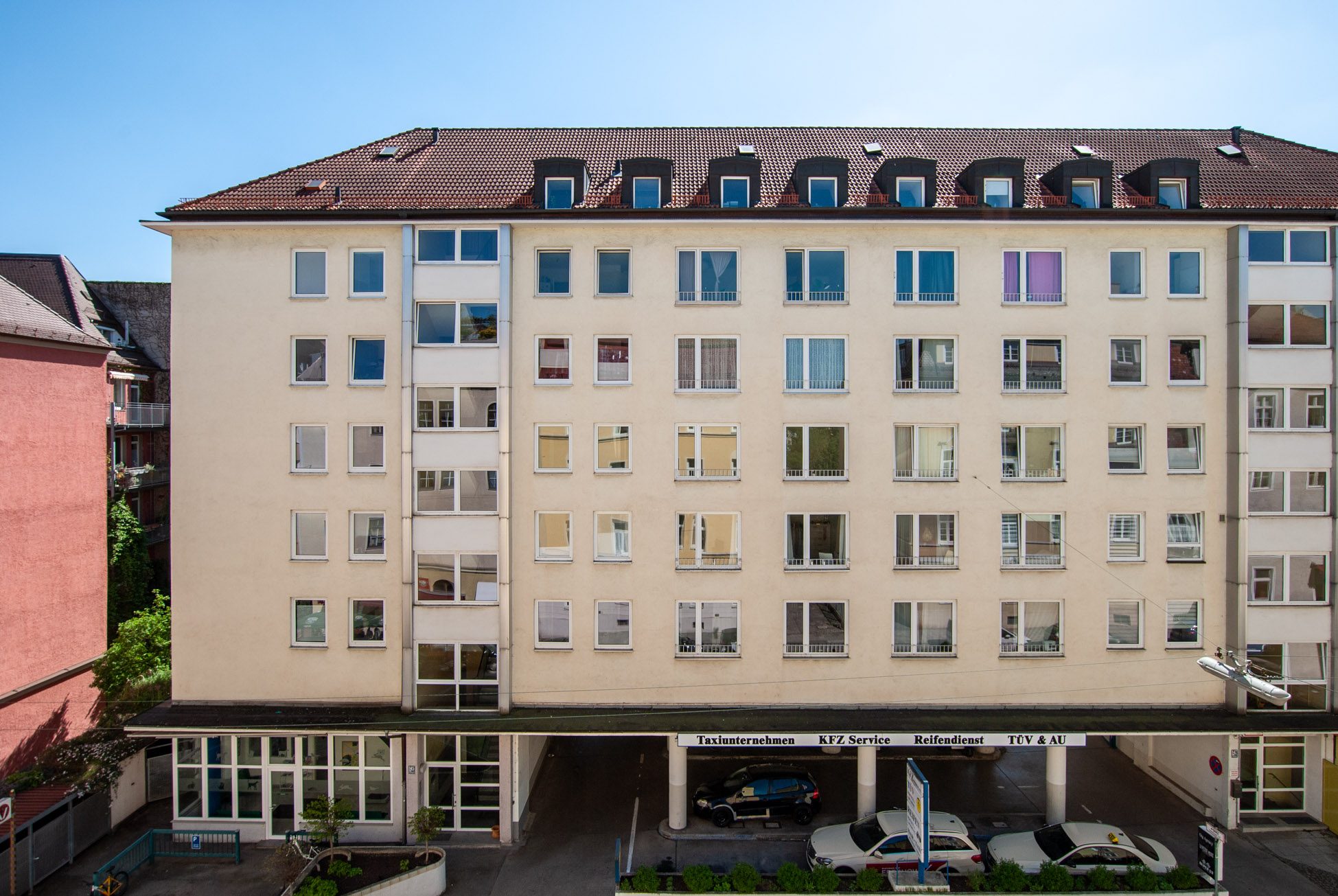 Aigner Immobilien GmbH - Immobilienangebot - 80797 München - Maxvorstadt - Dachgeschosswohnung - Beste Lage, großes Potenzial – Dachgeschosswohnung in der Maxvorstadt