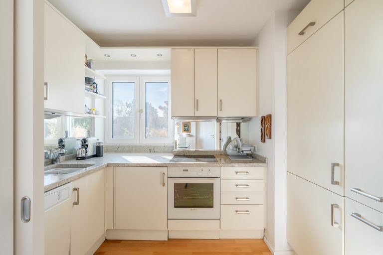 Aigner Immobilien GmbH - Immobilienangebot - 81247 München - Obermenzing - Dachgeschosswohnung - Großzügigkeit in vollkommener Privatsphäre – Exklusives Penthouse mit weitläufiger Terrasse