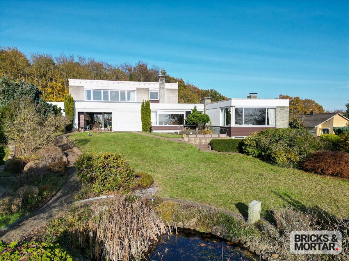 Immobilienangebot - Baunatal - Alle - Exklusive Bauhausvilla direkt am Baunsberg