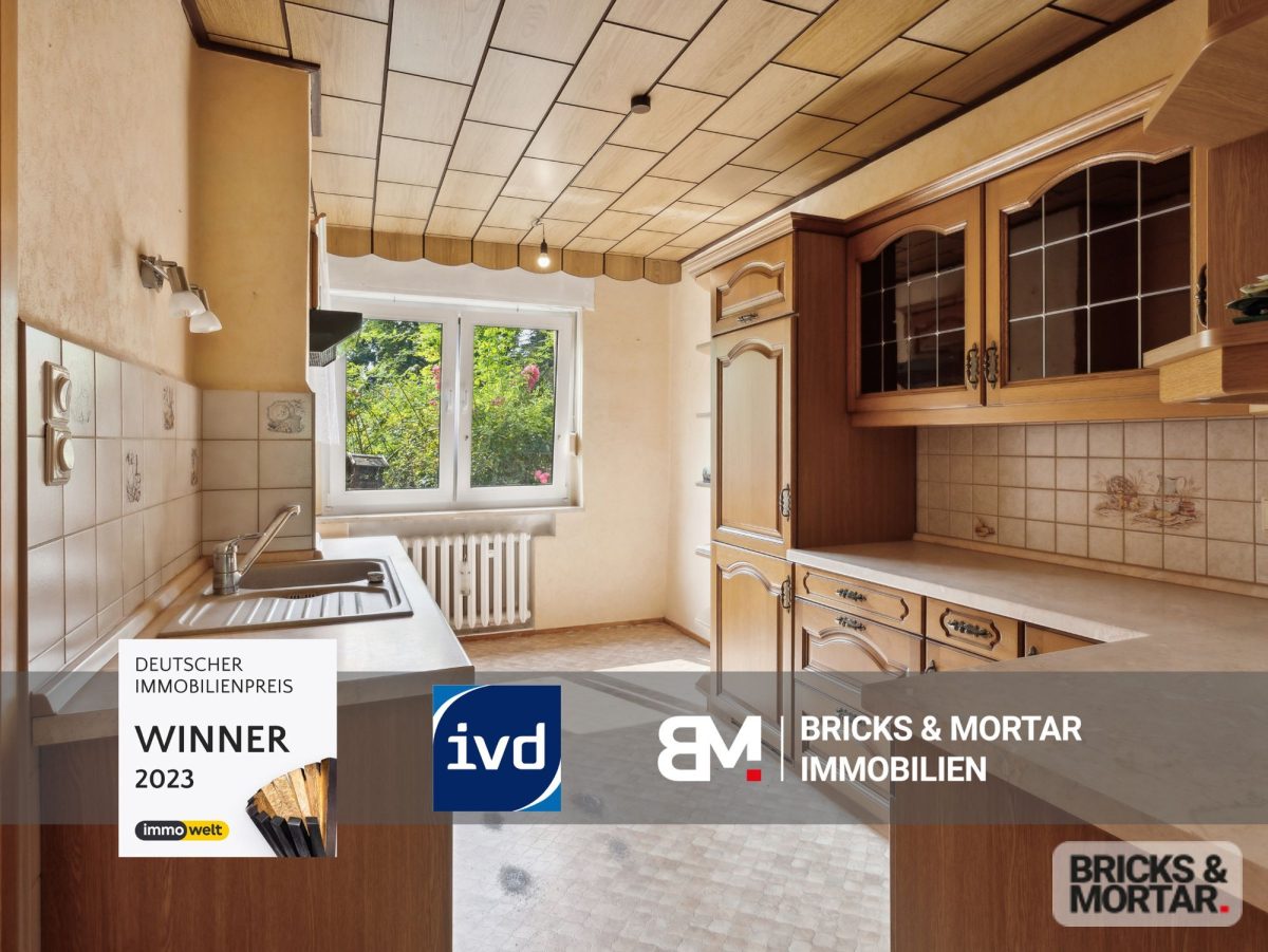 Immobilienangebot - Querfurt - Alle - Verlockende Doppelhaushälfte in Querfurt – Zentral gelegen, großzügig und komfortabel.