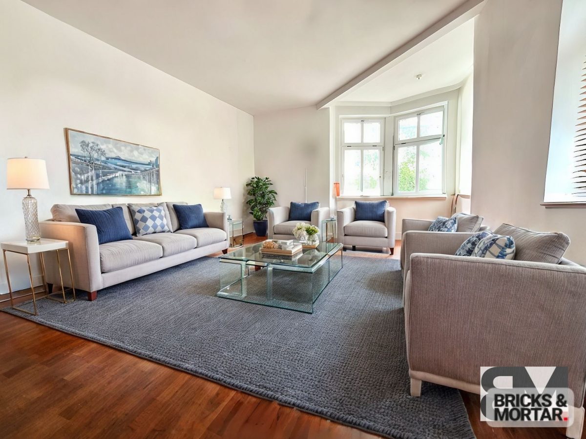 Immobilienangebot - Ulm - Alle - 4-Zimmer, Donau-Blick! Charmant, sanierungsbedürftig und voller Möglichkeiten!