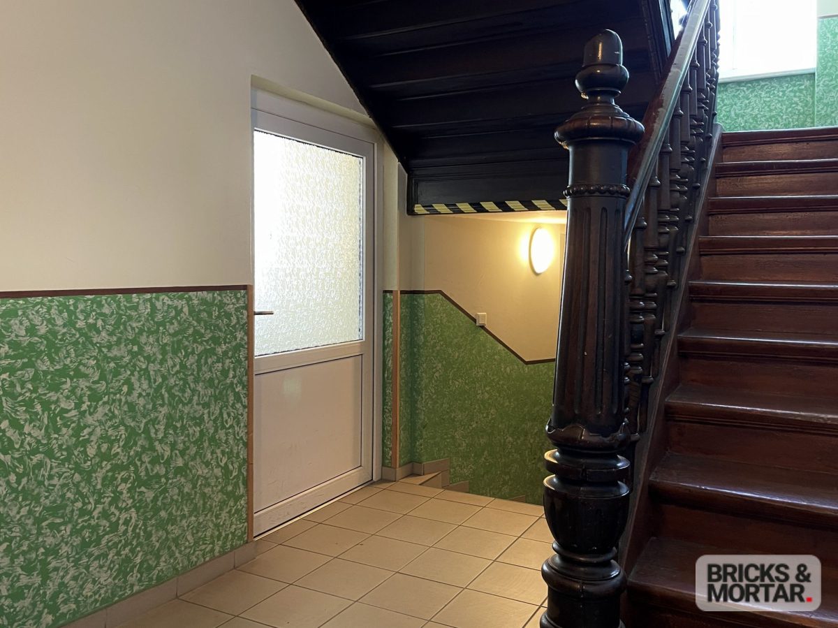 Immobilienangebot - Leipzig / Lindenau - Alle - Großzügige 3-Zimmer-Wohnung mit Balkon in gepflegtem Mehrfamilienhaus