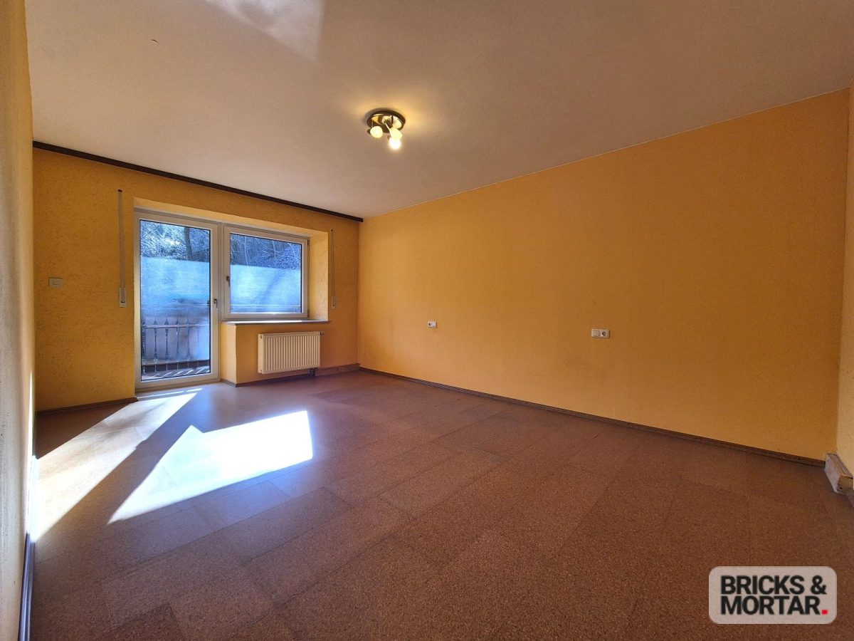 Immobilienangebot - Kraiburg am Inn - Alle - **Große 5-Zimmer-Wohnung  – Perfekt für Anleger und Eigennutzer!**