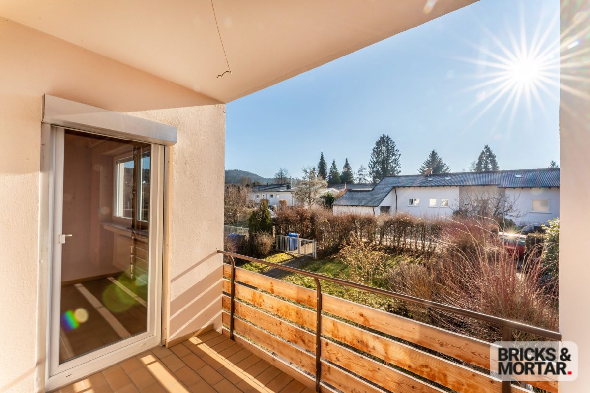 Immobilienangebot - Tuttlingen - Alle - Familien aufgepasst! Reiheneckhaus mit Garten