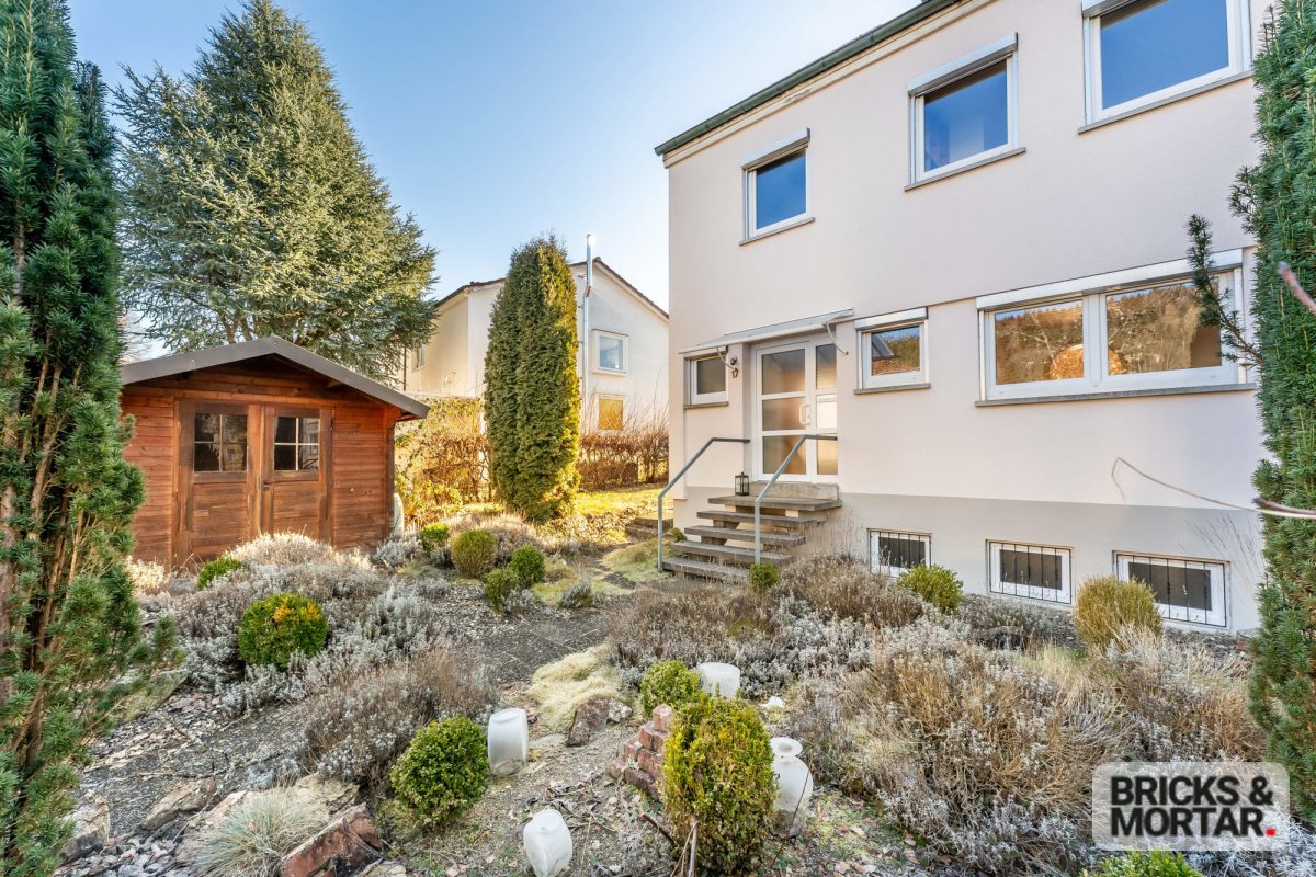 Immobilienangebot - Tuttlingen - Alle - Familien aufgepasst! Reiheneckhaus mit Garten