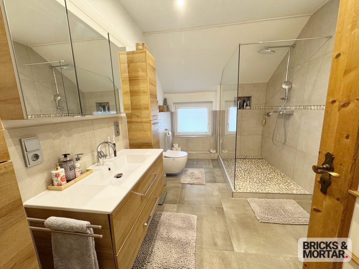 Immobilienangebot - Immenstadt im Allgäu - Alle - Modernisierte Dachgeschosswohnung – Ihr neues Zuhause in Immenstadt!