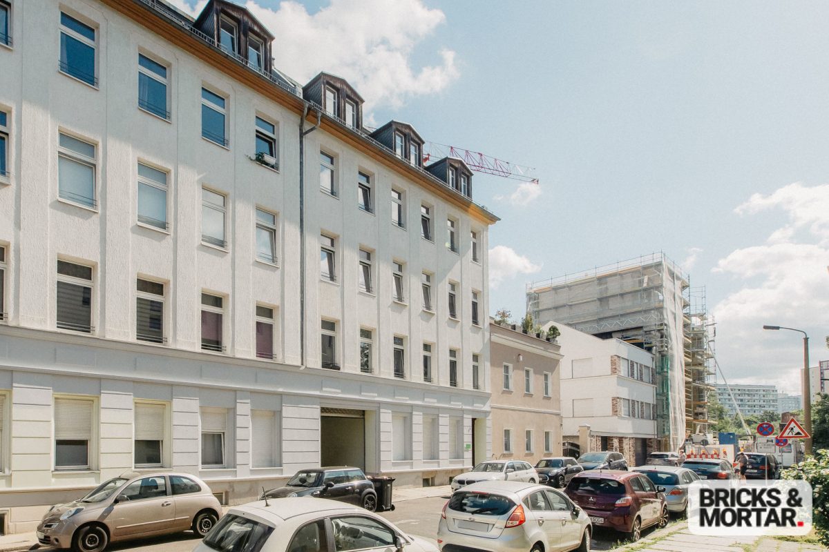 Immobilienangebot - Leipzig / Leipzig Zentrum-Süd - Alle - Großzügige 5-Zimmer-Altbauwohnung im Herzen Leipzigs – Stilvoll wohnen im Zentrum-Süd!