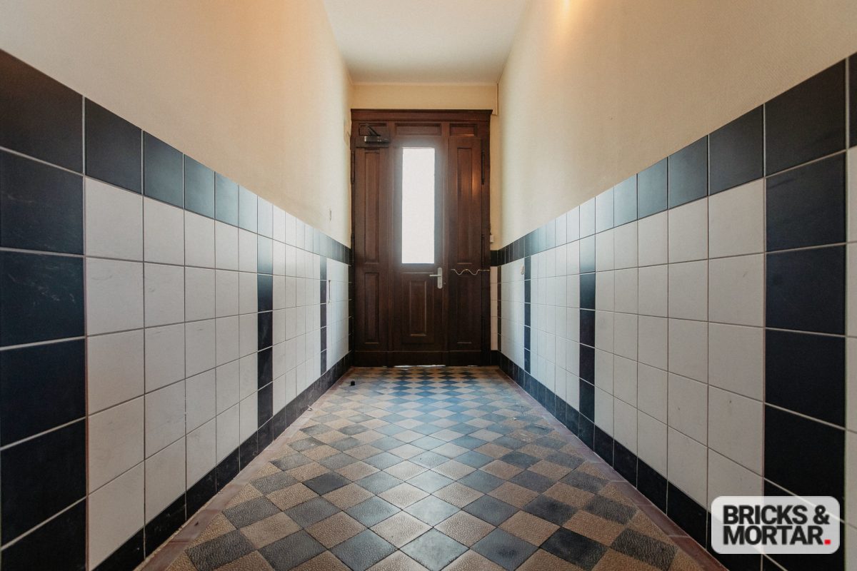 Immobilienangebot - Leipzig / Leipzig Zentrum-Süd - Alle - Großzügige 5-Zimmer-Altbauwohnung im Herzen Leipzigs – Stilvoll wohnen im Zentrum-Süd!