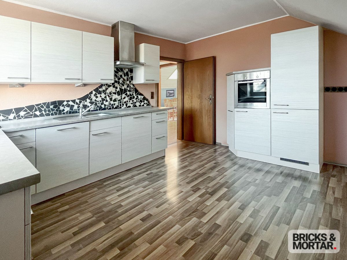 Immobilienangebot - Konradsreuth - Alle - Großzügiges Einfamilienhaus mit Einliegerwohnung und Doppelgarage
