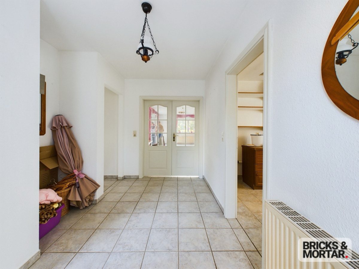 Immobilienangebot - Böel - Alle - Gepflegter Winkelbungalow auf sonnigem großen Grundstück