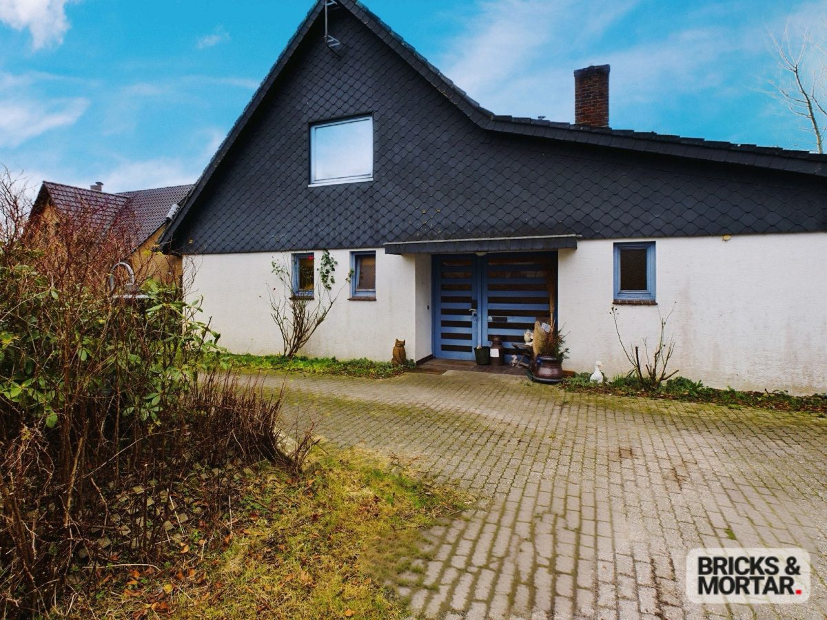 Immobilienangebot - Bollingstedt - Alle - Seeblick und großzügiges Wohnen für Naturliebhaber