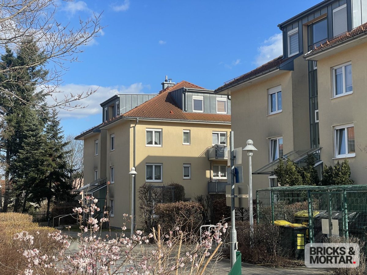 Immobilienangebot - Dresden - Alle - Attraktive Kapitalanlage: Vermietete 3-Zimmer-Wohnung in gepflegtem Wohnpark