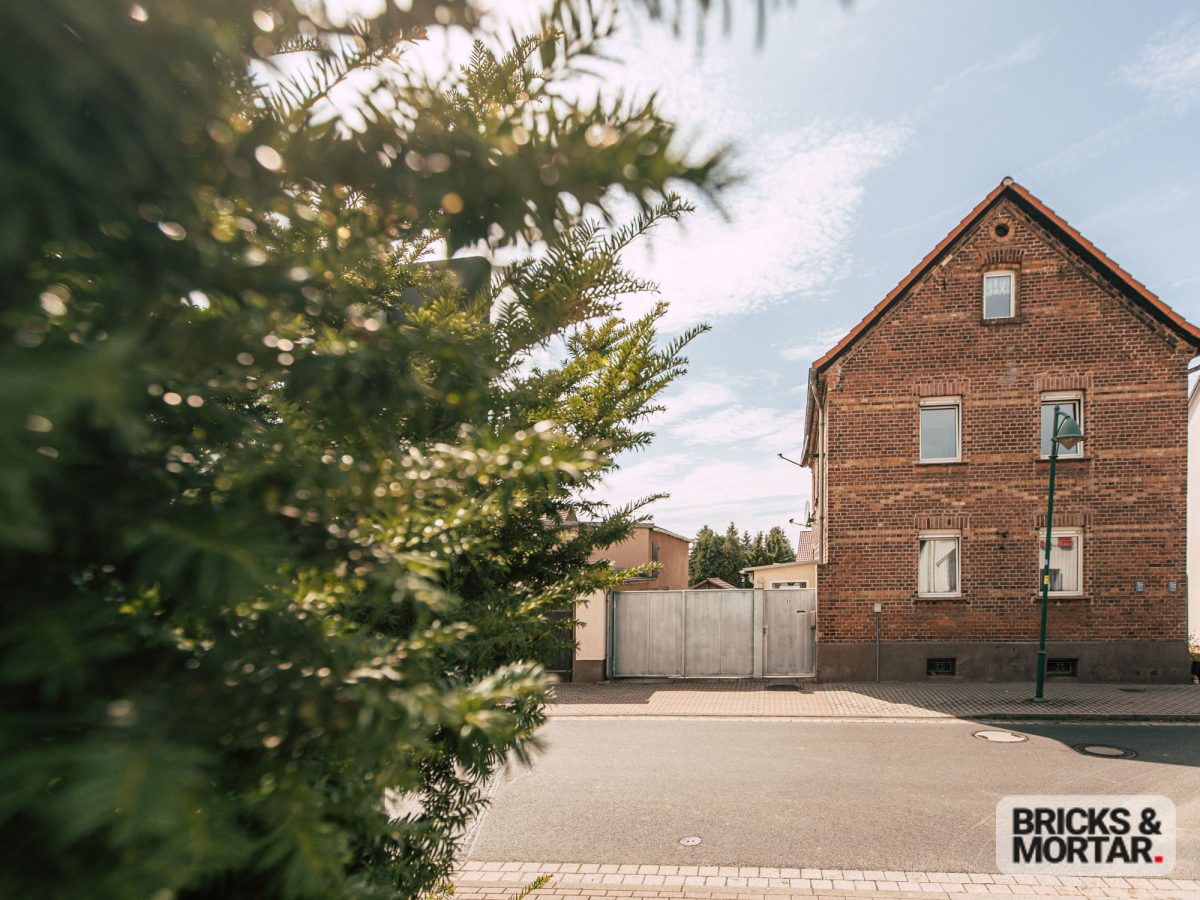 Immobilienangebot - Krostitz - Alle - Ihr neues Traumhaus – Charmanter Wohnkomfort mit vielseitigen Möglichkeiten!