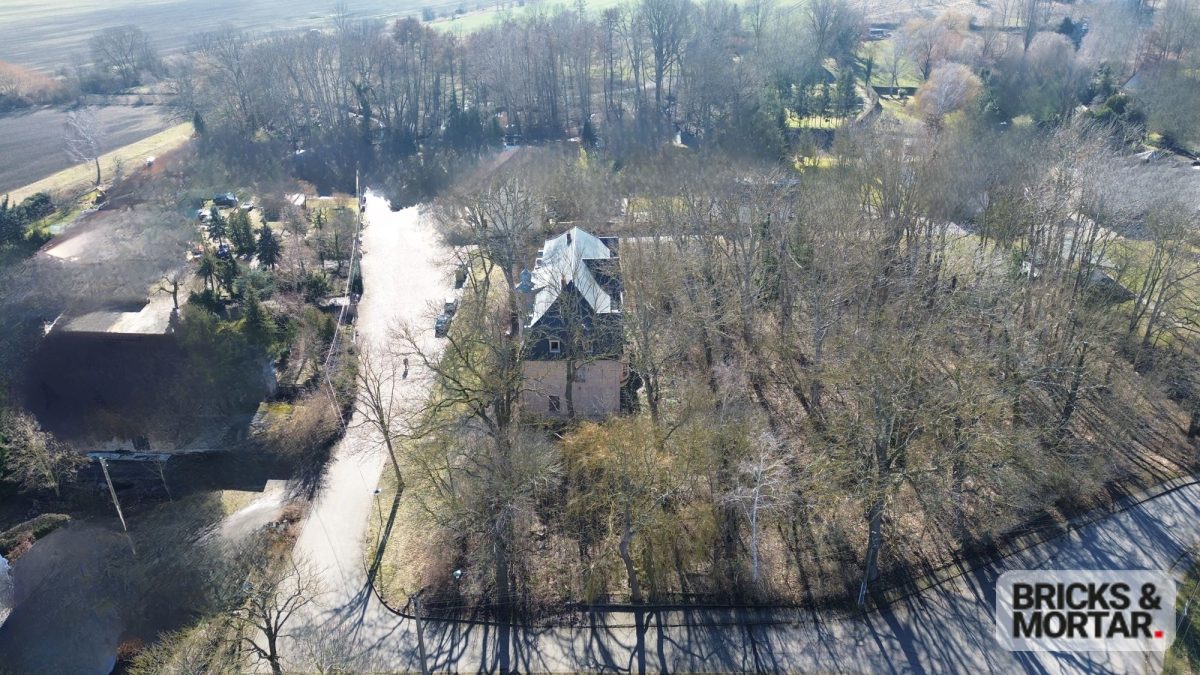 Immobilienangebot - Teutschenthal / Köchstedt - Alle - Einzigartiges Schloss in Teutschenthal – Historisches Anwesen mit vielseitigem Potenzial