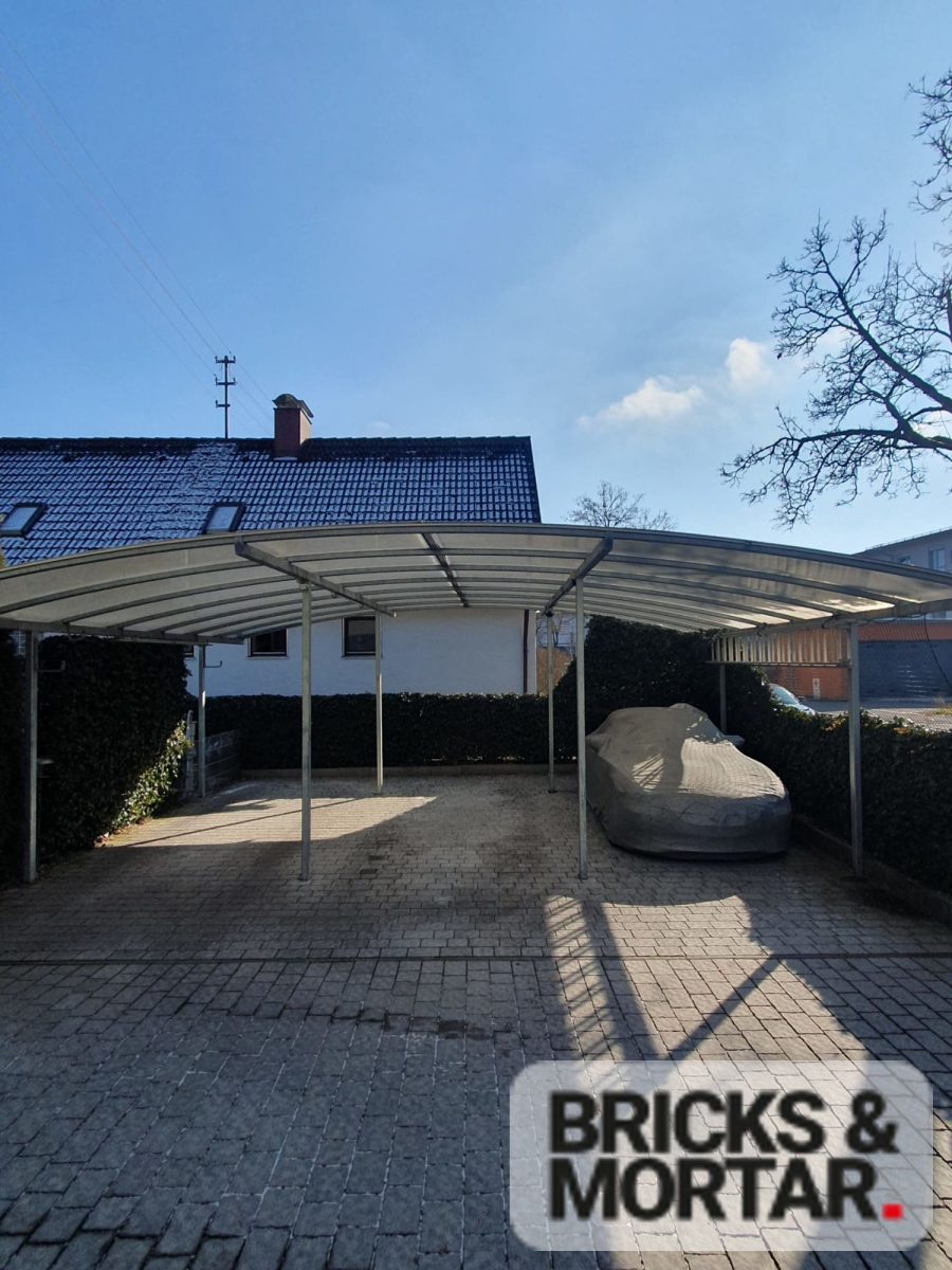Immobilienangebot - Thannhausen - Alle - Charmantes Einfamilienhaus mit modernem Komfort und idyllischem Garten in Thannhausen - Ausbaureserve im Dachgeschoss