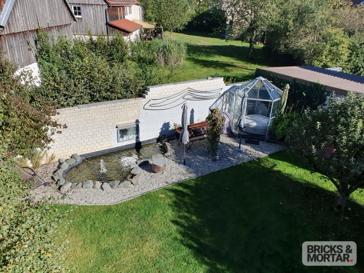 Immobilienangebot - Thannhausen - Alle - Charmantes Einfamilienhaus mit modernem Komfort und idyllischem Garten in Thannhausen - Ausbaureserve im Dachgeschoss