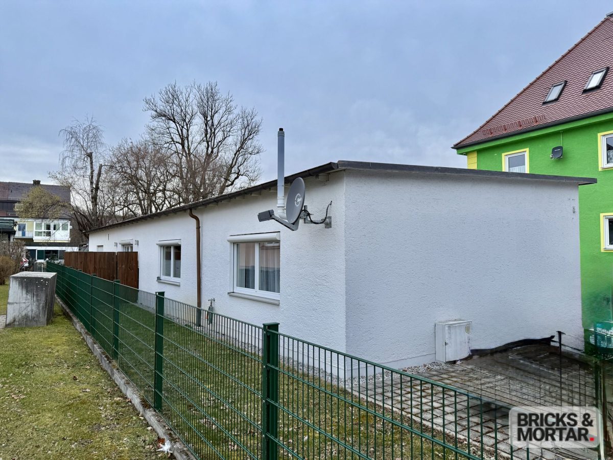 Immobilienangebot - Mindelheim - Alle - Attraktiver Bungalow 2018 ausgebaut in Mindelheim - Wohnen auf einer Ebene mit ca. 100 m²