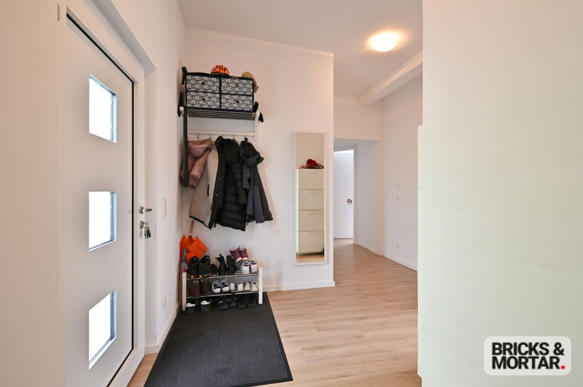Immobilienangebot - Mindelheim - Alle - Attraktiver Bungalow 2018 ausgebaut in Mindelheim - Wohnen auf einer Ebene mit ca. 100 m²