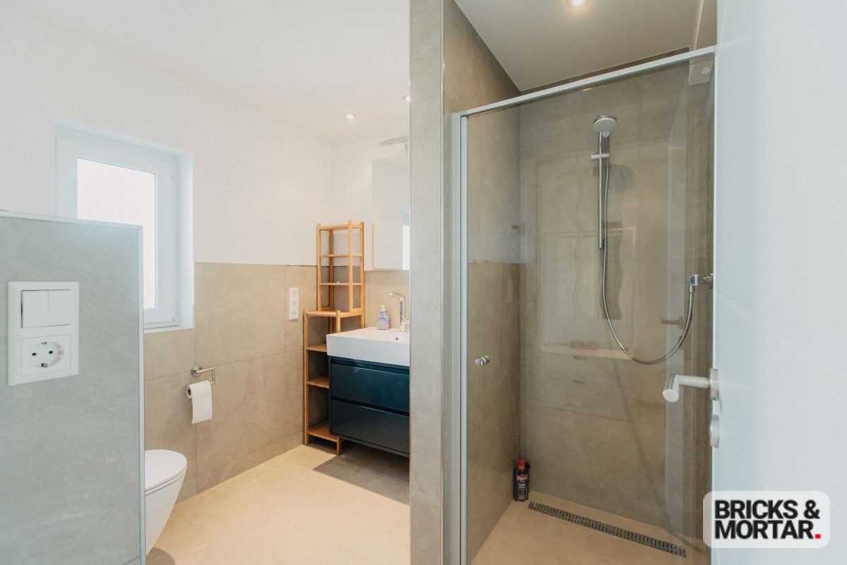 Immobilienangebot - Neukieritzsch - Alle - Exklusives Seeanwesen mit privatem Bootsanleger – Luxus, Natur & Ruhe in Perfektion