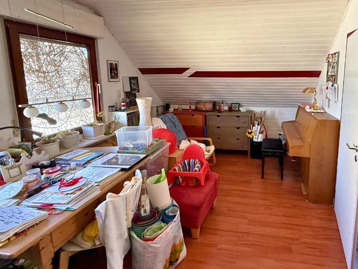 Immobilienangebot - Neuss - Alle - +++Neuss: Ihr Traumhaus am Rande der Stadt mit Kamin, Terrasse und  viel Platz zum Entspannen!+++