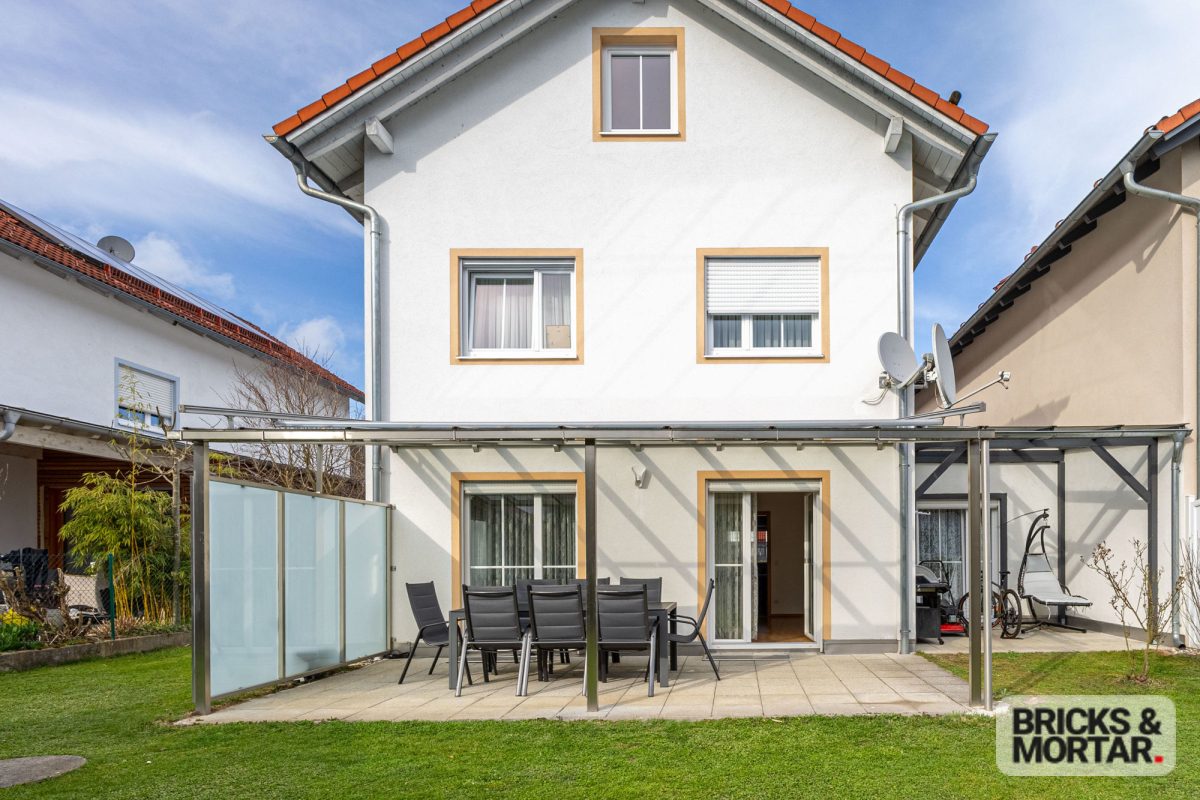 Immobilienangebot - Trostberg - Alle - ***Moderne Doppelhaushälfte - Stillvoll wohnen mit viel Platz und Komfort***