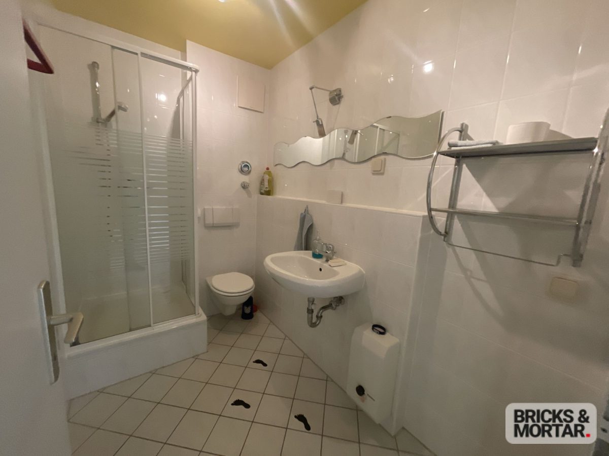 Immobilienangebot - Weinböhla - Alle - Attraktive 1-Zimmer-Wohnung mit Balkon in gepflegter Wohnanlage – sofort bezugsfrei