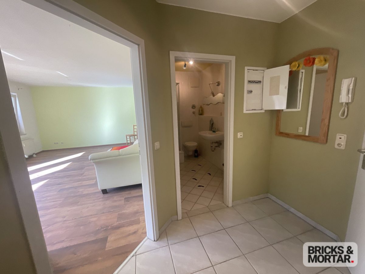 Immobilienangebot - Weinböhla - Alle - Attraktive 1-Zimmer-Wohnung mit Balkon in gepflegter Wohnanlage – sofort bezugsfrei