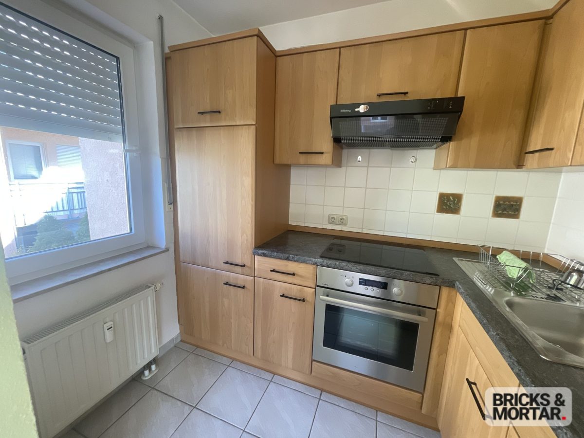 Immobilienangebot - Weinböhla - Alle - Attraktive 1-Zimmer-Wohnung mit Balkon in gepflegter Wohnanlage – sofort bezugsfrei