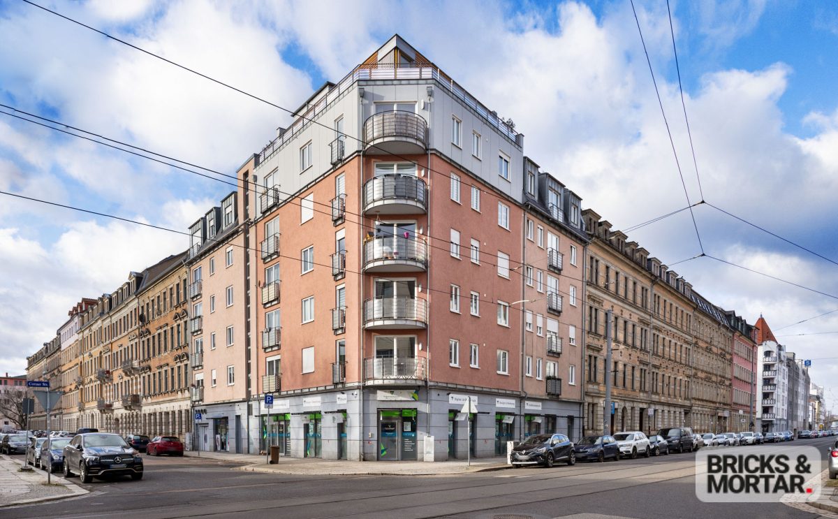 Immobilienangebot - Dresden - Alle - Schicke 3 Raum- Wohnung, perfekte Anbindung an die öffentlichen Verkehrsmittel!
