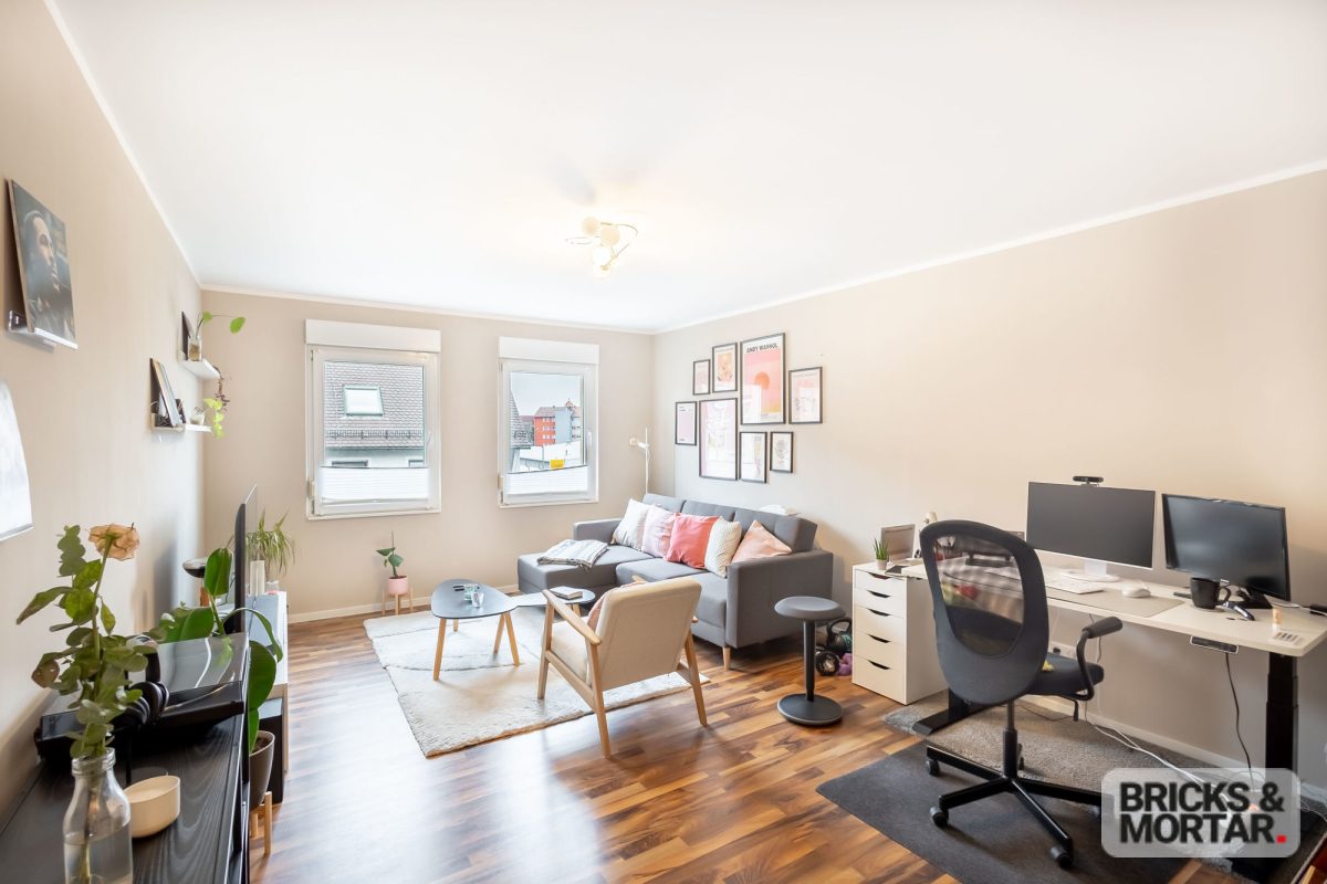 Immobilienangebot - Nürnberg - Alle - Stilvolle 2-Zimmer-Altbauwohnung – Vermietet, kernsaniert und solide Kapitalanlage