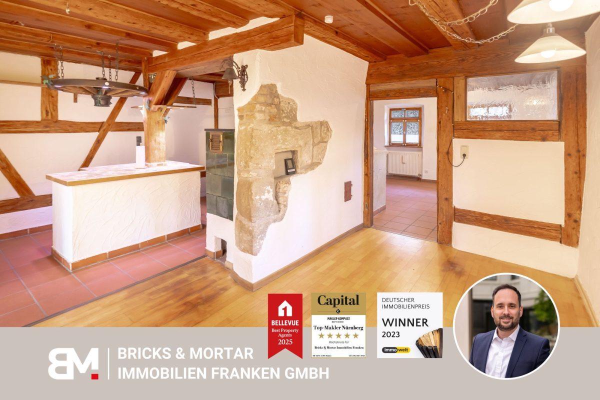 Immobilienangebot - Altdorf b.Nürnberg - Alle - Historische Doppelhaushälfte im Fachwerkstil mit großem Garten und idyllischem Teich