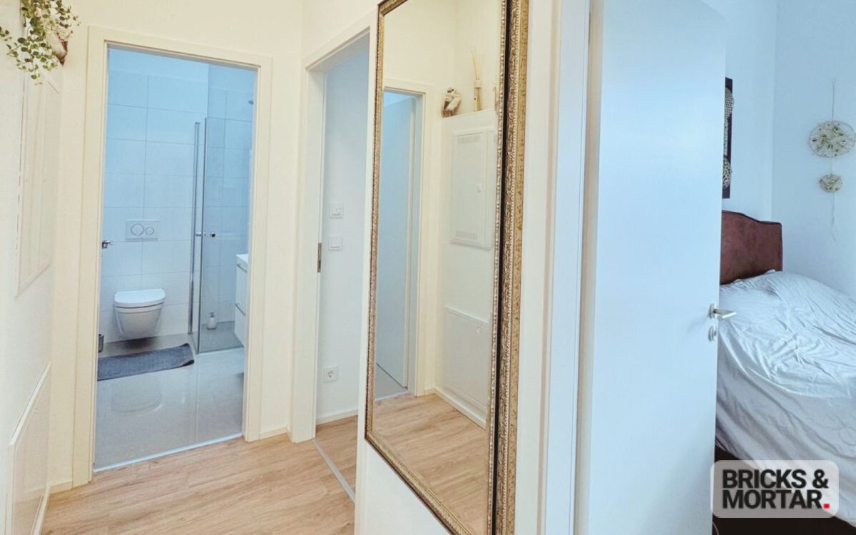 Immobilienangebot - Crailsheim / Onolzheim - Alle - Exklusives 2-Zimmer-Penthouse in ruhiger Ortsrandlage für Kapitalanleger im WOBITA-Konzept!