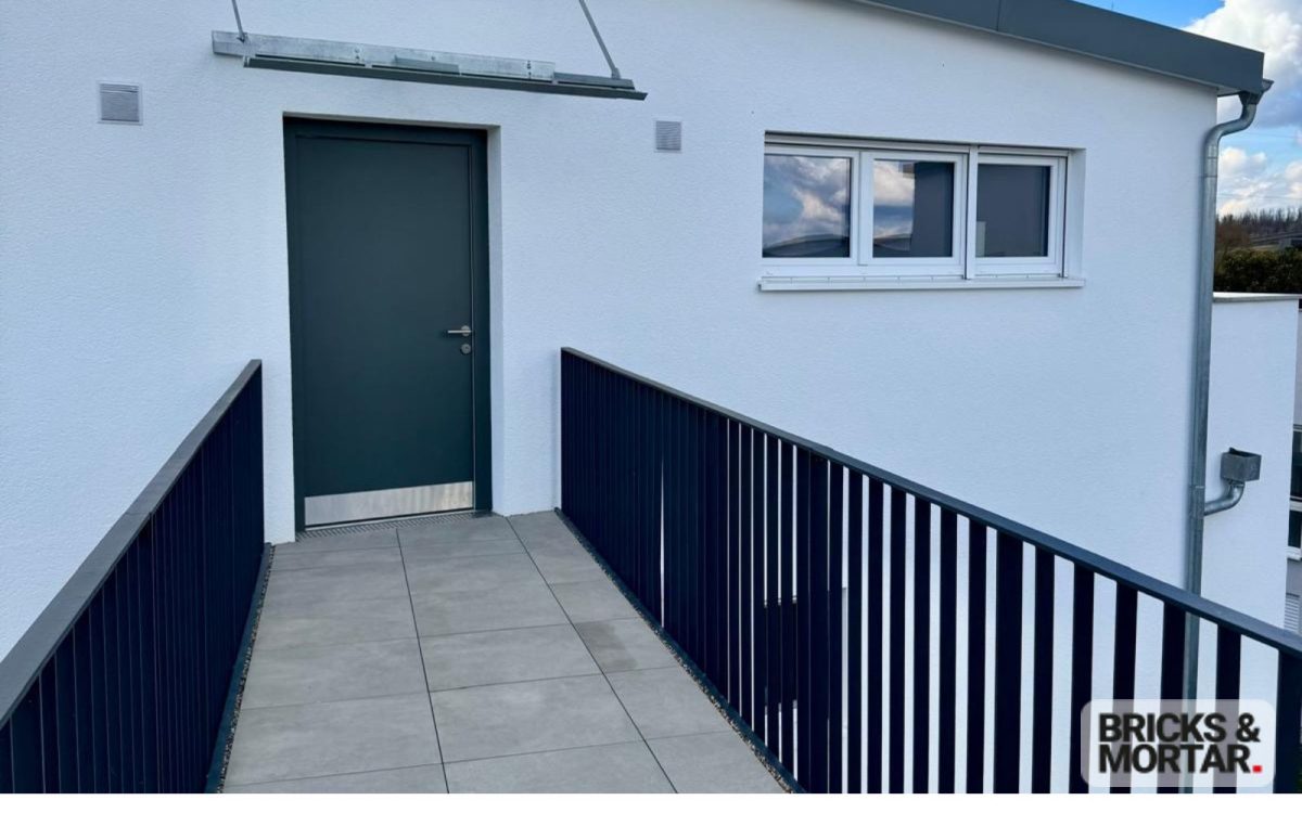 Immobilienangebot - Crailsheim / Onolzheim - Alle - Exklusives 2-Zimmer-Penthouse in ruhiger Ortsrandlage für Kapitalanleger im WOBITA-Konzept!