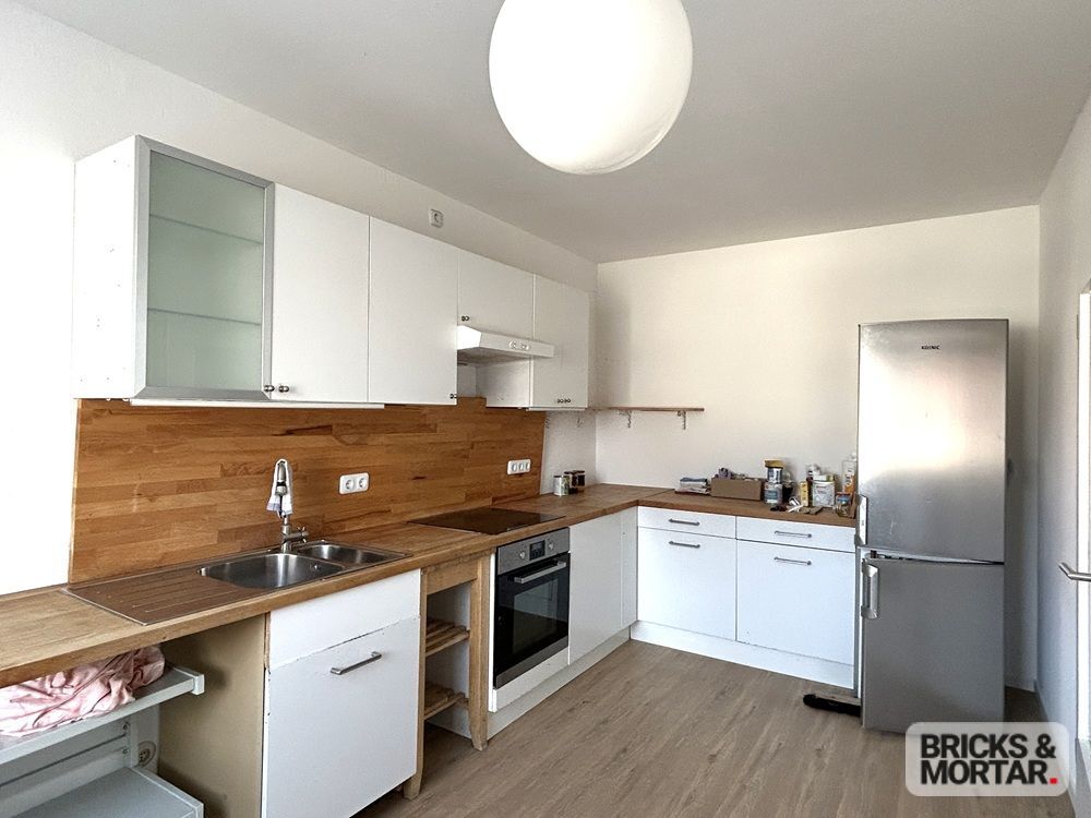 Immobilienangebot - Diedorf / Biburg - Alle - DHH mit Ausbaupotenzial: Ausbau DG. + Anbau inkl. Doppelgarage, zur Nutzung als Zweifamilienhaus.