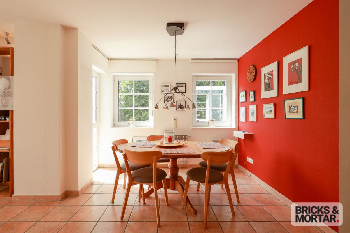 Immobilienangebot - Frankfurt am Main - Alle - Wunderschöne Doppelhaushälfte im Herzen von Bergen-Enkheim