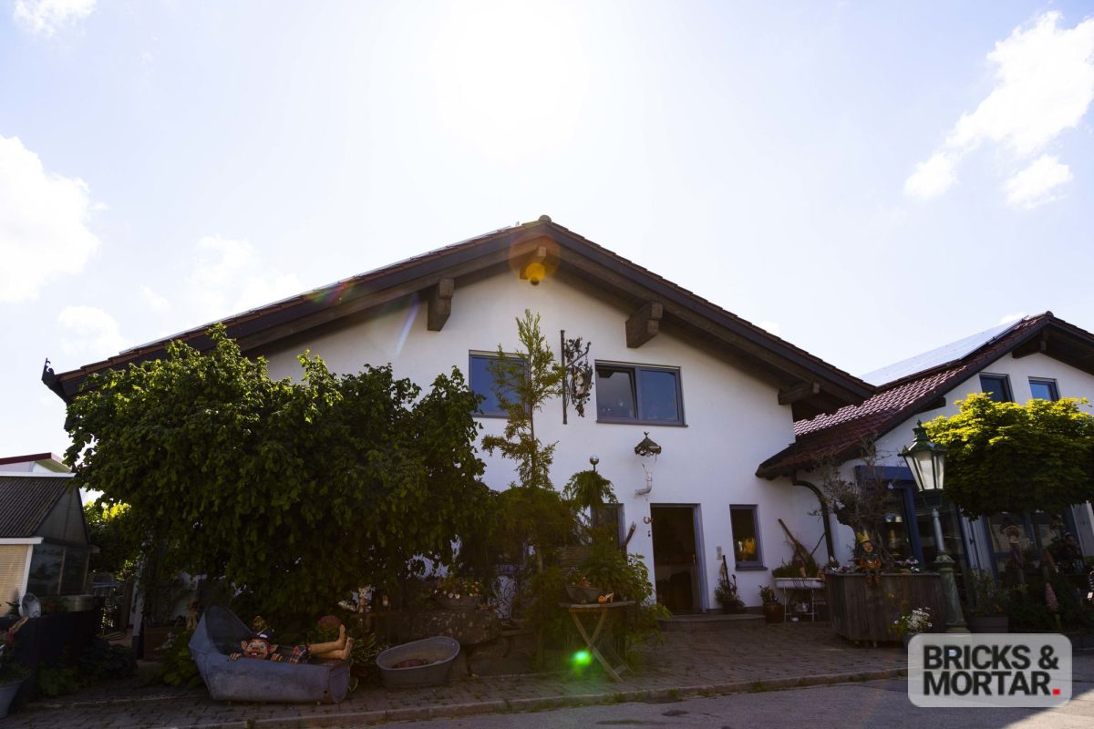 Immobilienangebot - Mindelheim - Alle - Wohnen. Arbeiten. Vermieten. – Vielseitige Liegenschaft mit Entwicklungspotenzial in Mindelheim