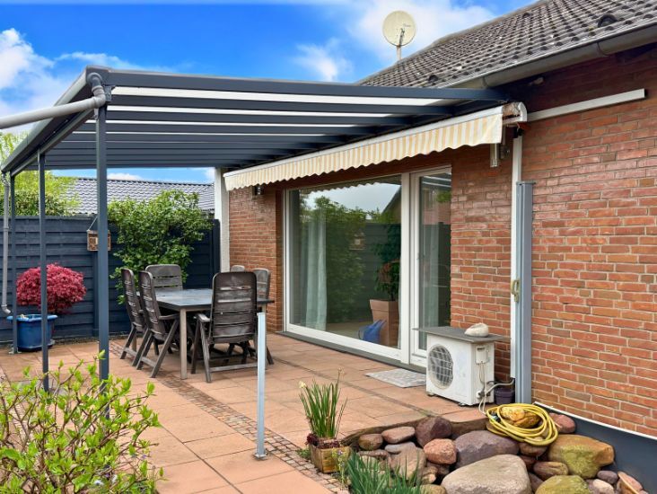 Immobilienangebot - Erftstadt - Alle - +++ Erftstadt: Lichtdurchflutetes Haus mit großem Platzangebot und ausgebautem Keller