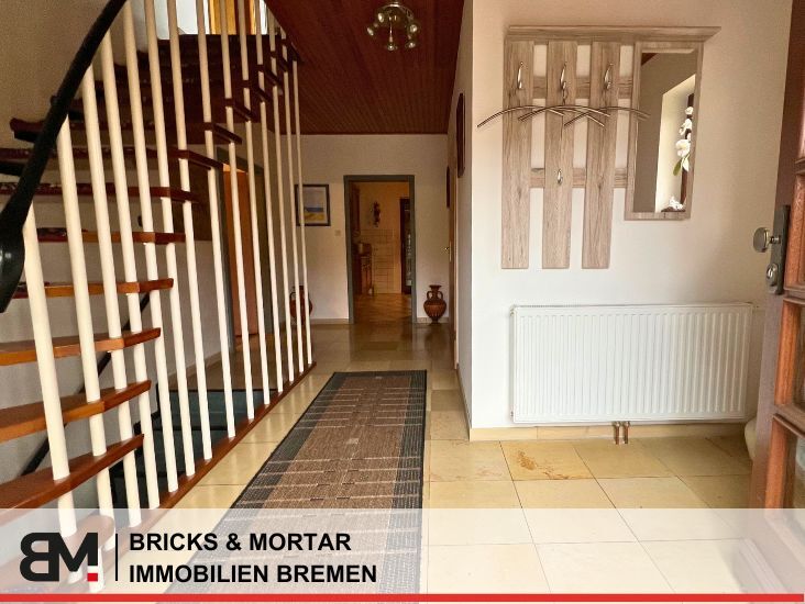 Immobilienangebot - Stuhr / Groß Mackenstedt - Alle - Solides Haus, starke Substanz - bereit für Ihre Ideen - machen Sie Ihr Angebot