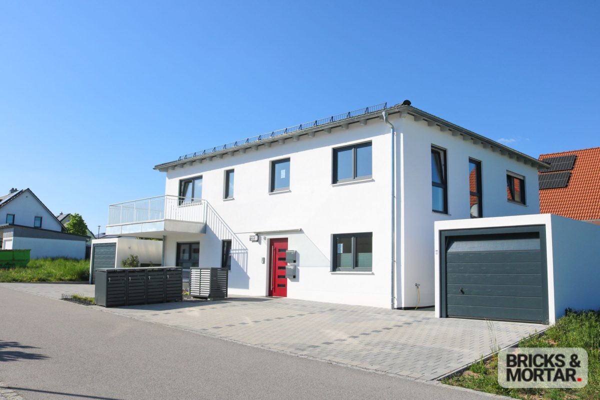Immobilienangebot - Maxhütte-Haidhof - Alle - Moderne 4-Zimmer-Wohnung – Neubau in ruhiger Lage von Maxhütte-Haidhof